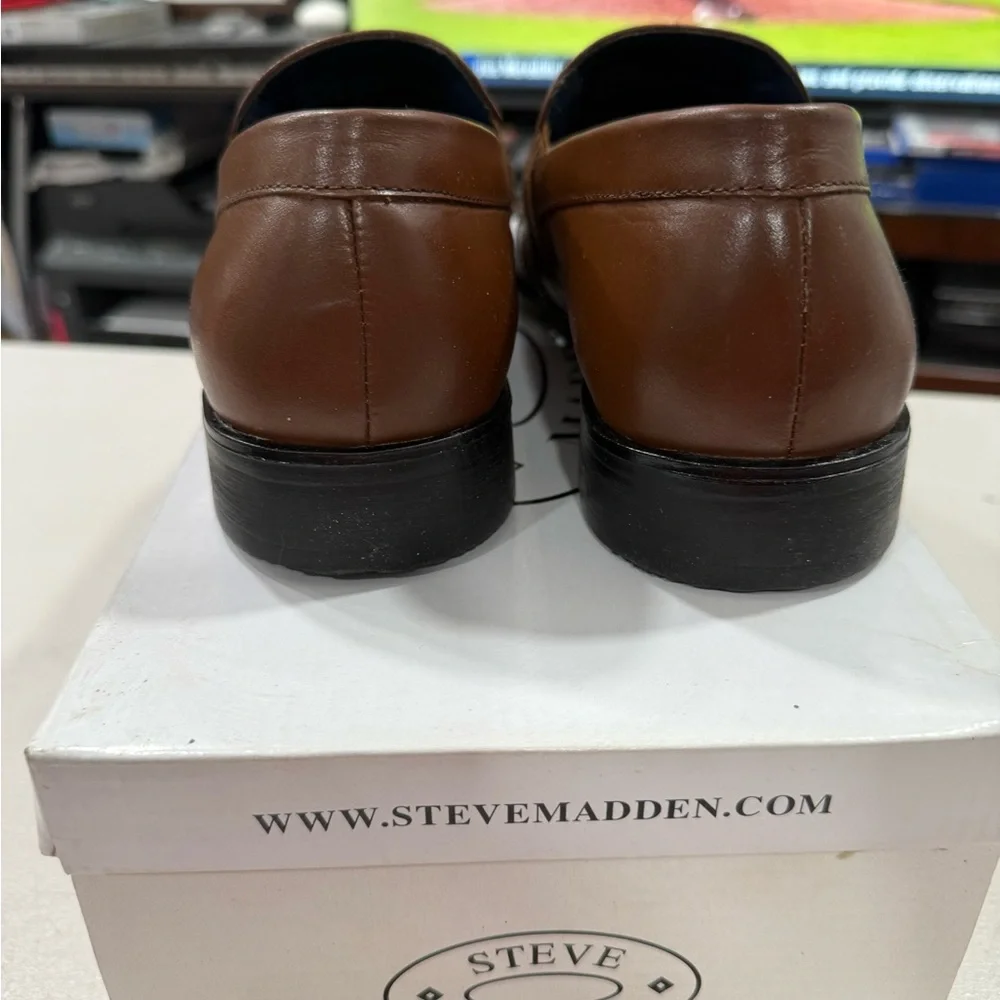 Steve Madden Shoore Tan Leather Slip-On Loafers Size 9 Men New Dress Shoe